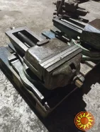 Лещата верстатні поворотні 250 мм