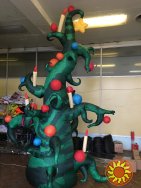 Новогодняя пневмоконструкция – надувная ёлка от украинского производителя