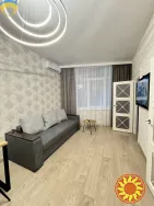 Продам 2-ком.квартиру в жк Париж на Французском бульваре.