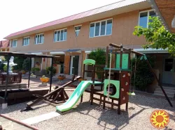 Номера (комната,кухня,сан.узел-в каждом) для отдыха в Крыму