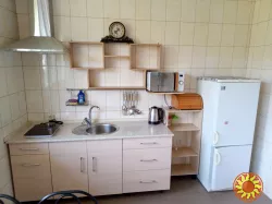 Номера (комната,кухня,сан.узел-в каждом) для отдыха в Крыму