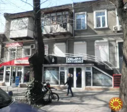 ФАСАДНОЕ помещение 90кв.м. на Нежинской,р-н Нового рынка.ЦЕНА СНИЖЕНА!