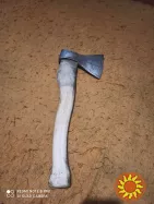 Продам топор.