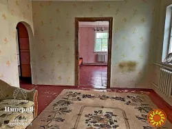 Цегляний будинок з усіма комунікаціями в Житніх Горах.