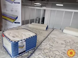 Матрац Arabeska Tiara безпружинний. Акція -40%. Каркас ліжка до нього. Подарунок!