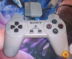 SONY PlayStation SCPH-9002 новий лазер (комплект з двома іграми)