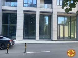Фасадне комерційне приміщення 530 м2 оренда в ЖК Crystal Park Tower, просп. Берестейський 42А