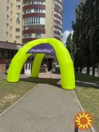Палатка надувная тент для уличного маркетинга, рекламы возведение 5-15 мин