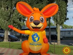 Наружная реклама человек надувной 3D копии товаров, персонажей, животных 3.4 м