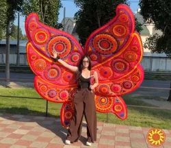 Крылья надувные на человека 3х3 м 2 кг 4 часа работы на одном заряде