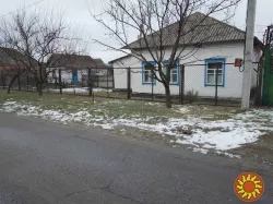 Продам будинок на березі Дніпра