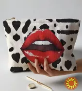 Косметичка містка з яскравим принтом