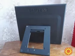 Монітор Samsung SyncMaster 192t з гарантією