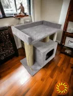 Когтеточка домик з дерева з лежанкой для кота, якісна та міцна кігтето