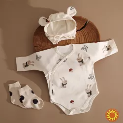 Комплект для немовля демісезонний: боді + шапочка + шкарпетки