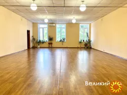 Здаються в оренду зали, зі своїм автономним опаленням та освітленням