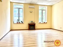 Здаються в оренду зали, зі своїм автономним опаленням та освітленням