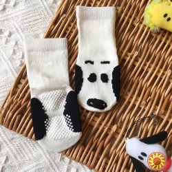 Комплект для немовля 'Снупі': боді + шапочка + шкарпетки