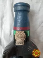 Винтажная бутылка портвейна португалия real companhia velha