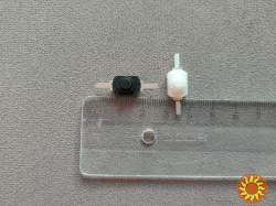 Кнопка компактная с фиксацией для фонариков и других устройств