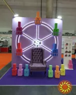 Рекламные фотозоны и объемные рекламные фигуры косметической продукции DNKA