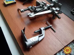 Лещата, тіски, слюсарні Ссср.