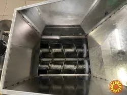 Тістодільник-округлювач напівавтоматичний STvega Cake Rounder H3000