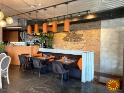 Без%, продам новий, діючий ресторан, Осокорки, м.Славутич, вул. Центральна, Київ