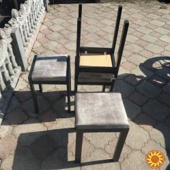 Набір кухонних табуретів