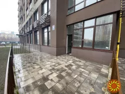 Продам квартиру з терасою 25 м² у ЖК «Варшавський 2» — ваш особистий простір для життя та відпочинку!