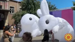 Декорація надувна