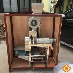 Соковижималка шнекова з подрібнювачем для овочів/фруктів/ягід STvega J500L