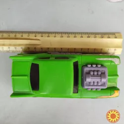 Машинка пластмассовая