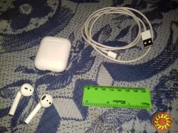 Air Pods 2 б.в (A1602)