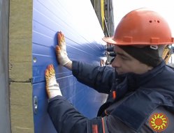 Монтаж сендвич-панелей