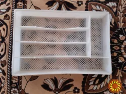 Контейнер для столовых приборов