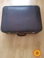 Чемодан , кожзам