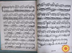 Ноты.Альбом фортепианных пьес.Аз.Иванов.С.Ляховицкая.