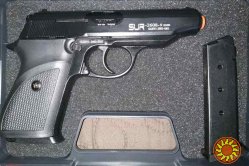 Стартовый пистолет Sur 2608 (чёрный) + магазин.
