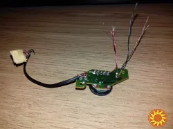 Запчастини до навушників (колесико звука, мікрофон)