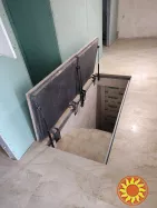 Люк невидимка під кахель. "Броневик" Дніпро