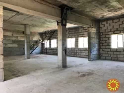 Без% продам будівлю 621м2, вул. Козелецька, м.Берестейська, пр.Перемоги, під СТО, склад