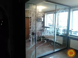 Шкафы купе на заказ в Запорожье.