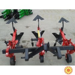 Культиватор-окучник 3-х рядный (Польша, Wirax)