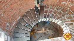 Винтовые лестницы. "Броневик" Днепр.