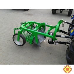 Картофелекопалка Bomet Z655 вибрационная с задним выбросом