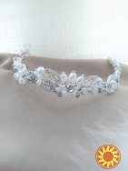 Беатріс авторська на чоло прикраса гілочка діадема обідок перли білий кришталь обруч
