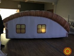 Надувные новогодние конструкции украинского производства