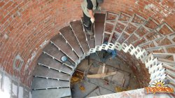 Металлические каркасы для лестниц. `Броневик` Днепр.