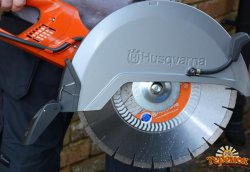 Расширение,резка дверных,оконных проемов без пыли в бетоне,железобетоне Харьков.